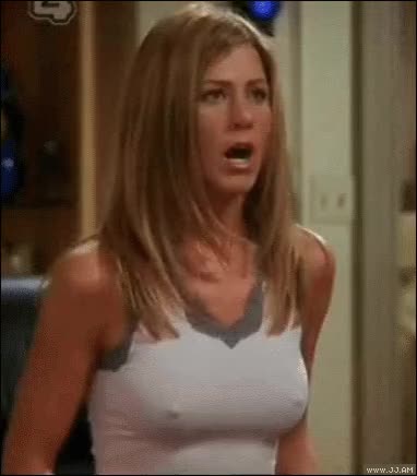 Aniston nippin