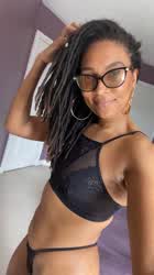 Fit 35 yo Ebony MILF