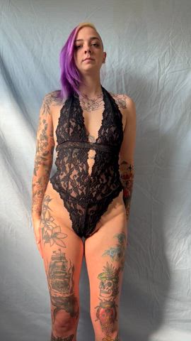 bodysuit lingerie tattoo tattooed goth-girls hot-girls-with-tattoos gif