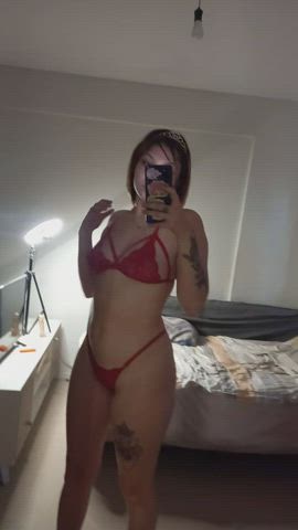 Young Latina lover of role plays 🔥 Sph, joi, dick and cum rate, custom videos