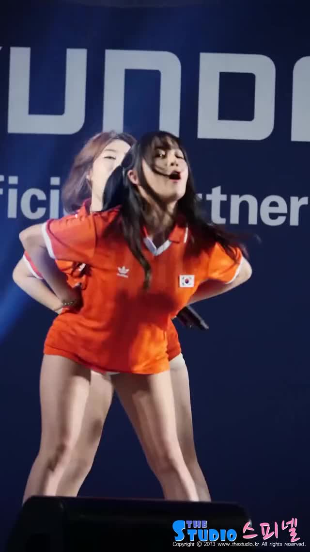 140627 Hyunyoung shake (A) loop