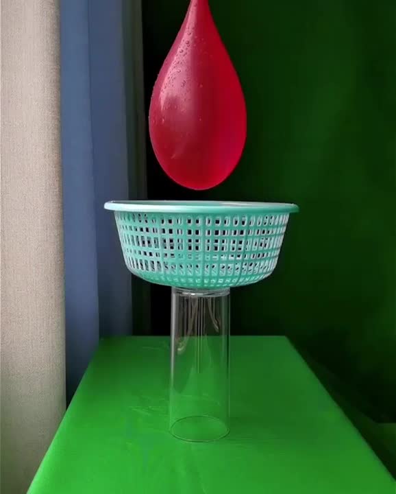 Exploding water balloon