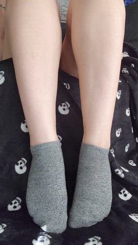 I hope you're ready for these smelly socks <3