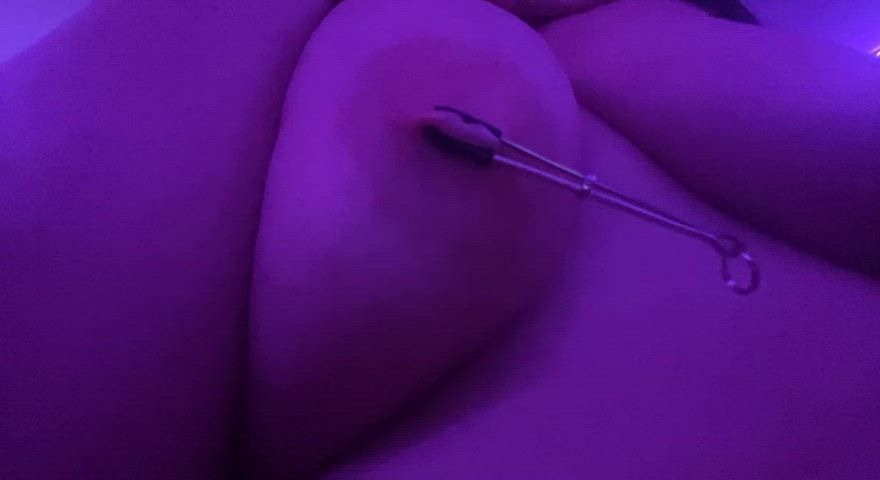 amateur bbw big nipples big tits nipple clamps nipples puffy nipples small nipples