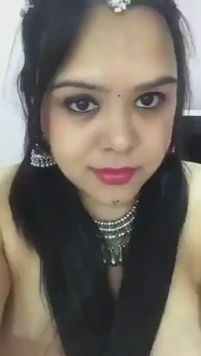 Indian hot bhabhi?? big boobse isko land chaiye bs kha jyegi ye?????????