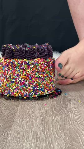 ASMR Feet Foot Fetish OnlyFans Sweet Little Squishes TikTok Toes gif