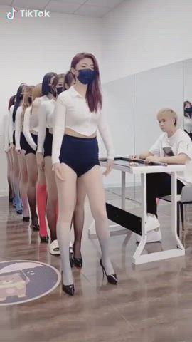asian babes casting chinese dancing legs pmv thai tiktok gif