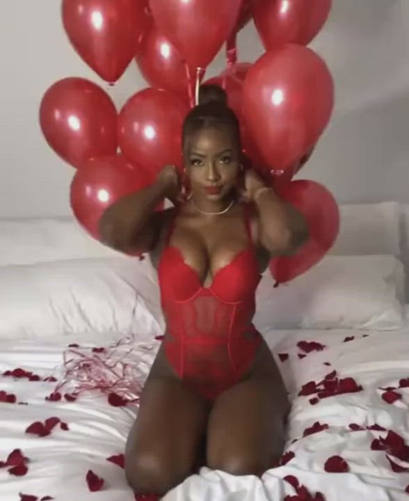 Justine Skye in lingerie