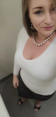 33F heres a little more than a selfies. What do you think?