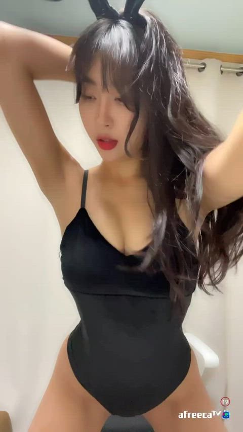 big tits ass cute asian lingerie korean bouncing tits natural tits gif