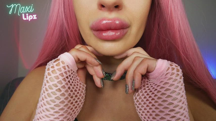 fishnet lips lipstick fetish milf maxi lipz pink tongue fetish gif