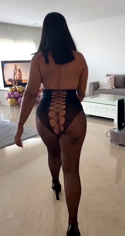 big ass booty solo thick-booty gif