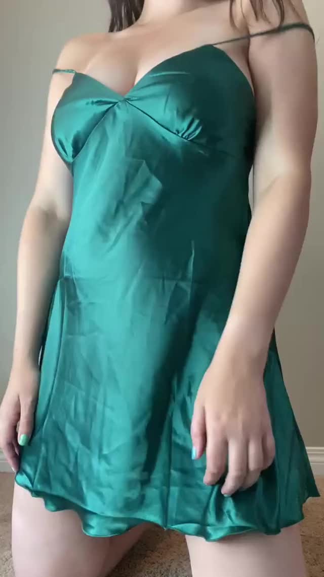 I'm just going to shimmy on out of this dress if that's okay with you ;) [OC]