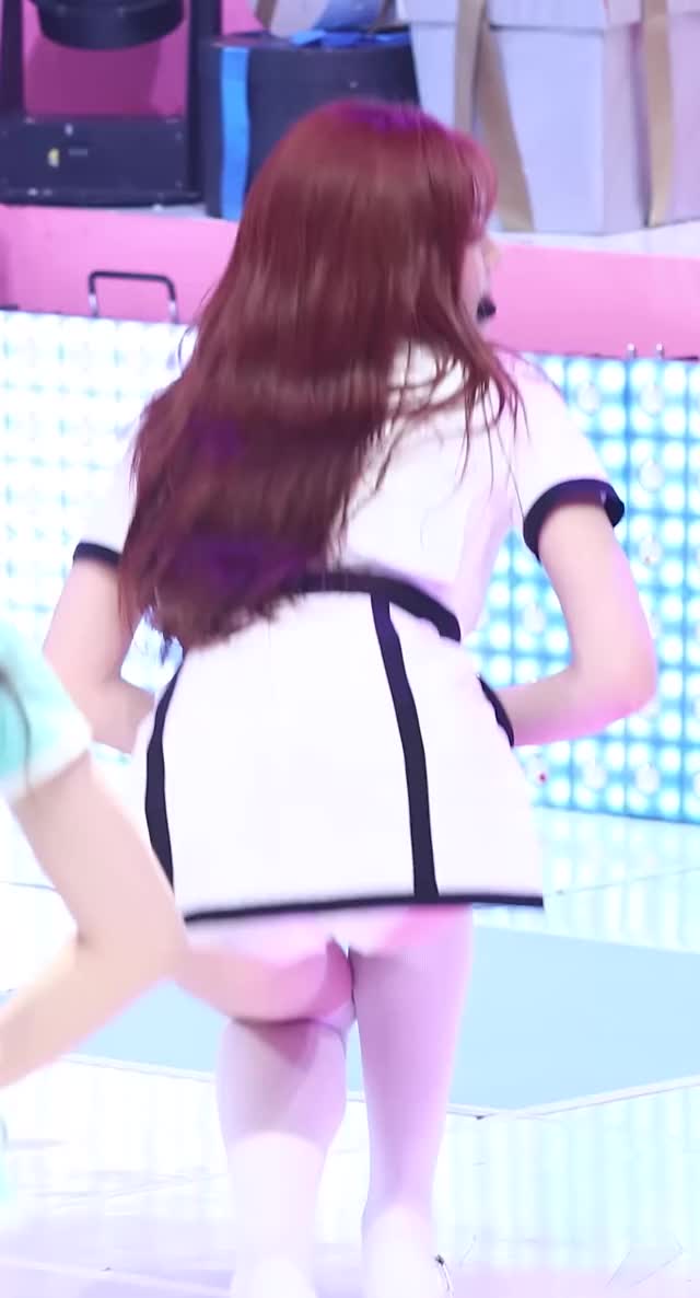 김민주 IZONE Kim Minju's Ass Lead GFY