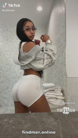 Amateur Ass Big Ass Dancing German Spandex Spanking Teen TikTok Tits UK USA gif