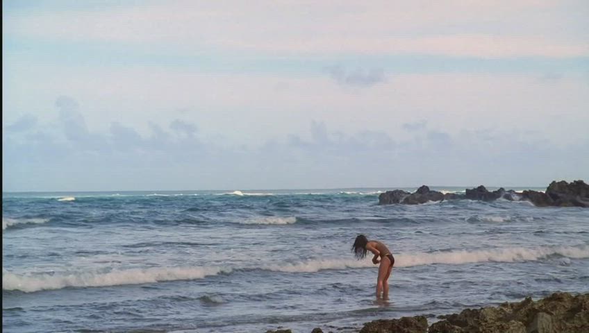 Evangeline Lilly Underwear Celebrity Beach Brunette gif