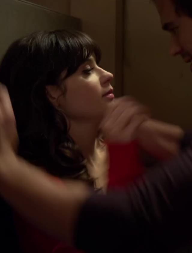 Zooey Deschanel - New Girl