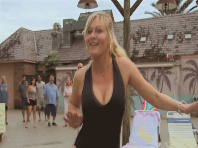 Kirsten Dunst's milf tits
