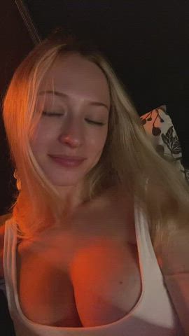 ahegao big tits blonde boobs busty natural tits tank top tiktok tits gif