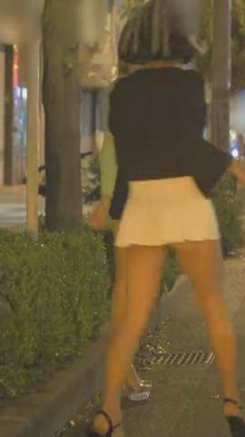 blowjob crossdressing public gif