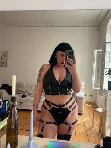 big ass curvy goth onlyfans stockings tattoo gif