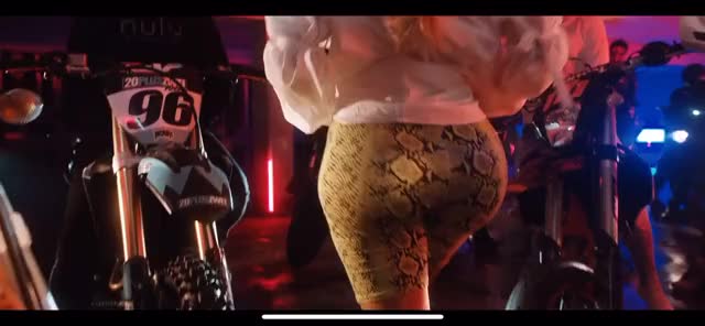 Shirin David Ass Jiggle