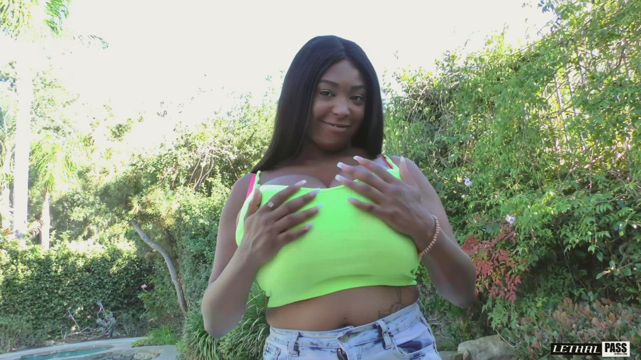 Big Tits Bouncing Tits Busty Ebony Huge Tits Jiggling Natural Tits Rachel Raxx Sucking