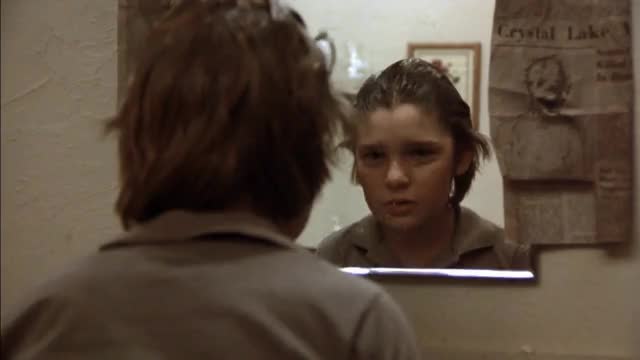 Friday-the-13th-The-Final-Chapter-1984-GIF-01-22-10-feldman-mirror