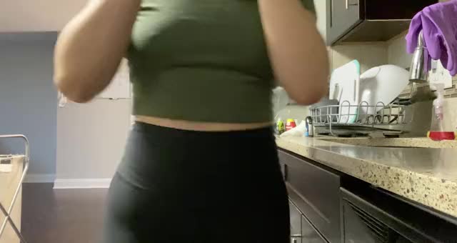 Felt really good post workout last night so here’s me dancing like a goof ?