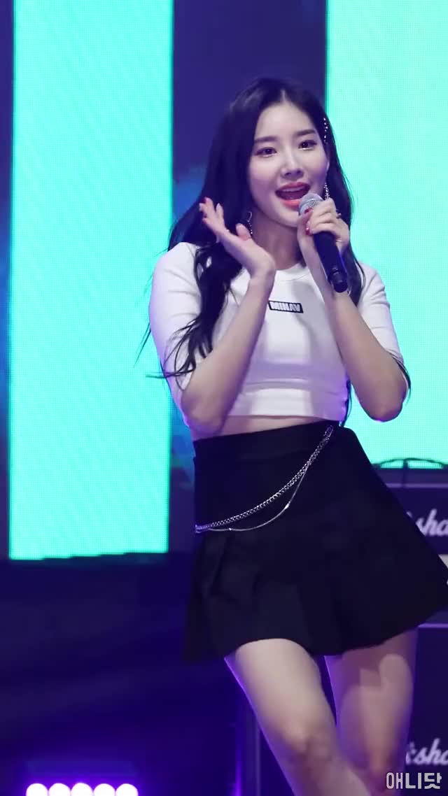 Favorite - Seoyeon 191019 7