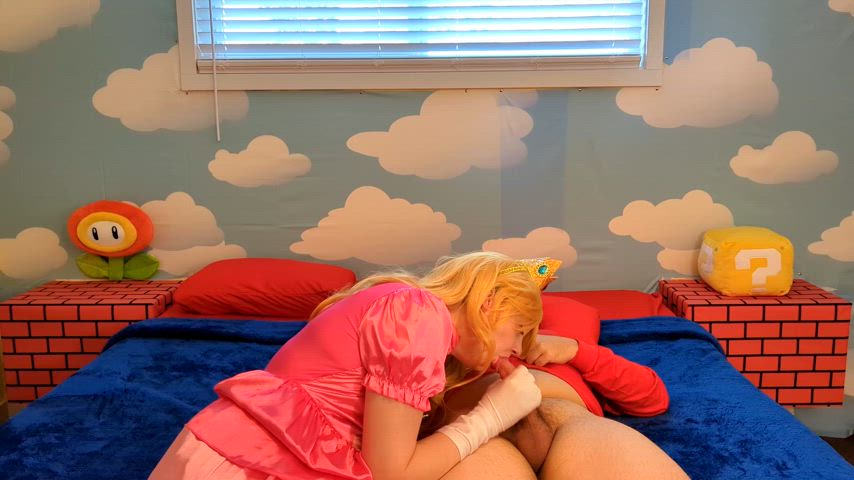 amateur cosplay costume creampie homemade onlyfans princess peach creampies onlyfans-creators