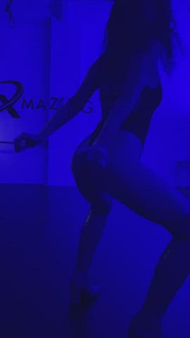 Dancing making me horny https://onlyfans.com/curlsue for free