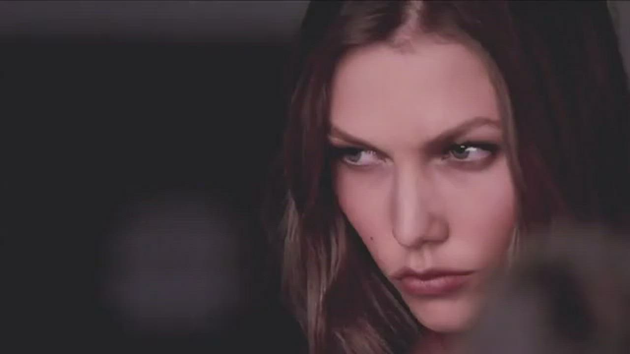 Karlie Kloss Nude Video Shoot