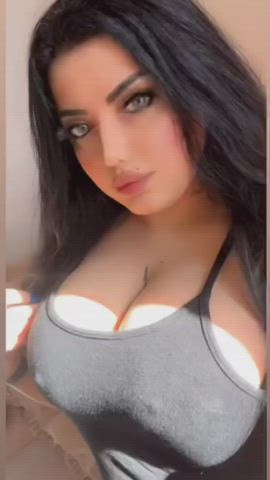 arab big ass big tits chubby homemade gif