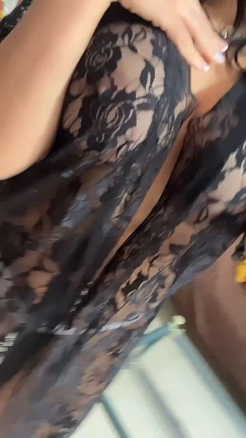 big tits boobs milf gif