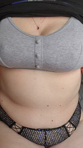 big nipples boobs jiggling gif