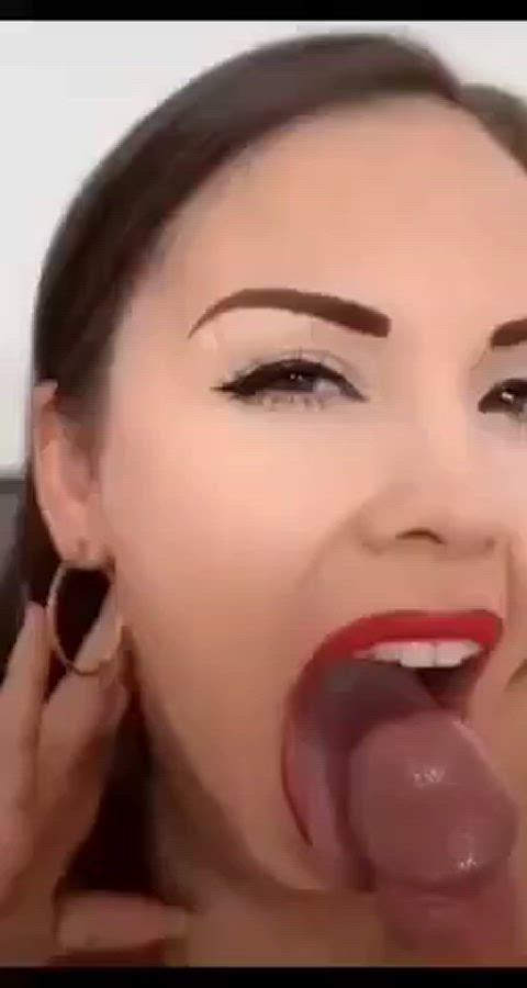 blowjob cum cum in mouth lips lipstick lipstick fetish blowjobs gif