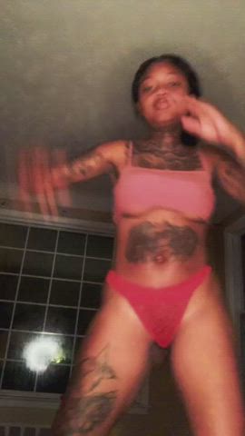 Ebony Freaks Tattoo Twerking gif