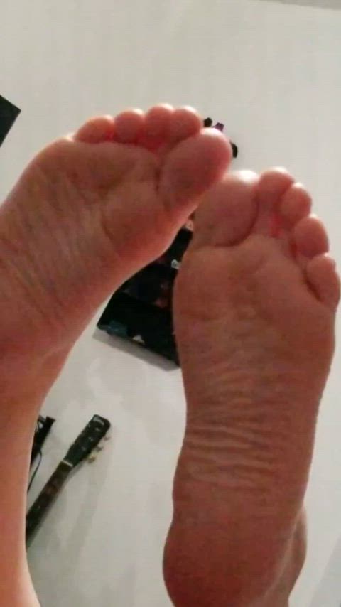 amateur feet feet fetish foot fetish latina soles wrinkled gif