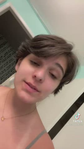 Big Tits Pokies Short Hair gif