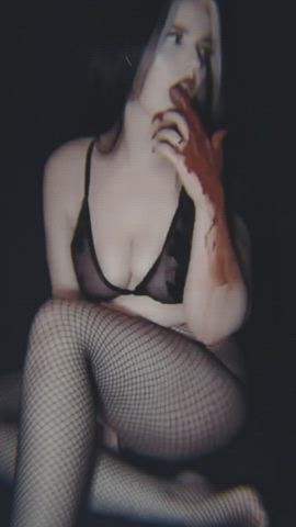 goth licking spookyfatbrat goth-girls gif