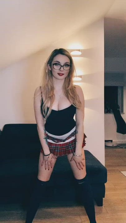 Bouncing Tits Skirt TikTok gif