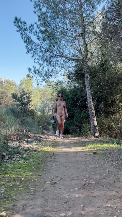 More trails, more adventures— I am back for another naked park walk