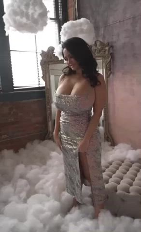 Ava Addams Big Ass Big Tits Boobs Booty Cleavage Curvy Dancing Dress gif
