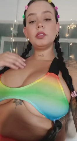 Ass Big Ass Big Tits Colombian Curvy Latina Long Hair Mom Tits gif