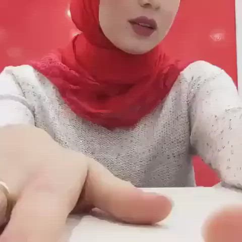 big tits camgirl hijab hotwife lipstick muslim sex gif