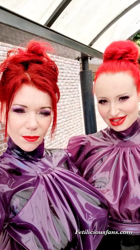 Ready for the carwash with LatexRapture 💜❤️ 