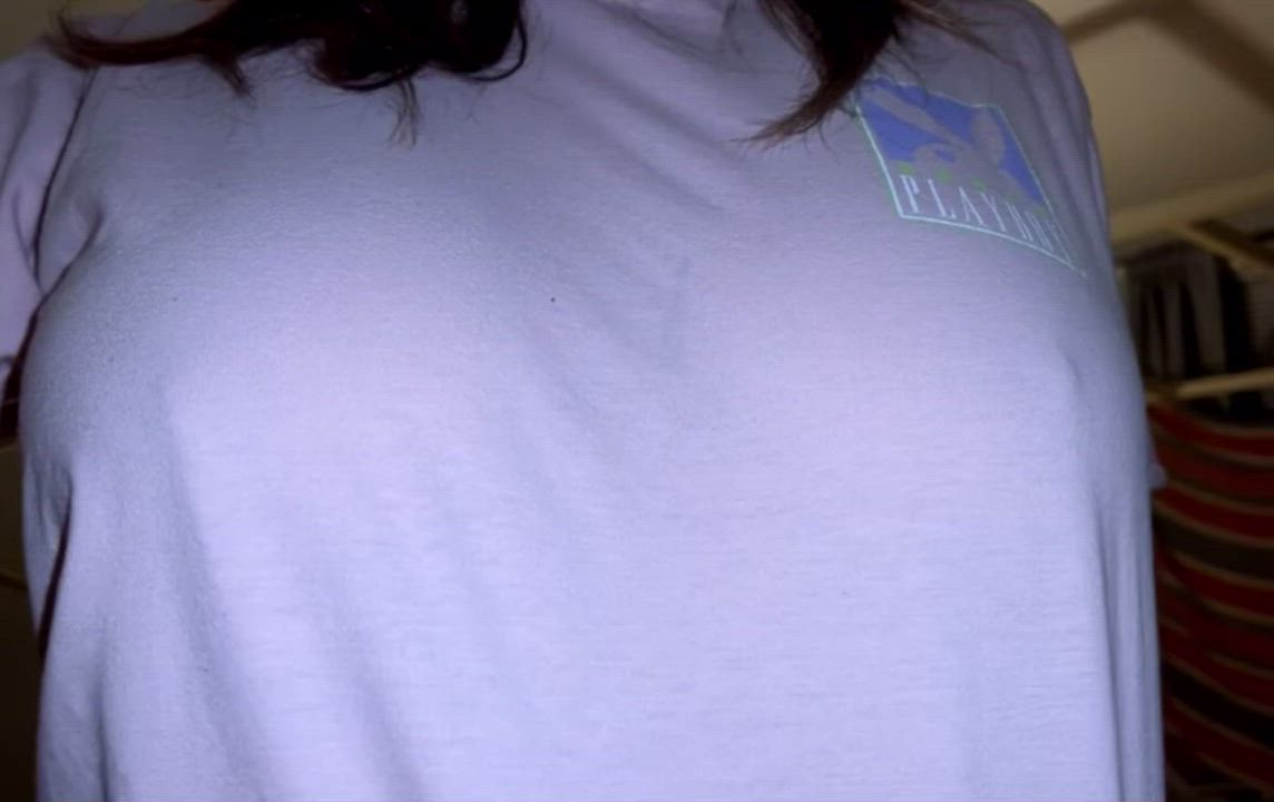 Bouncing Tits Natural Tits OnlyFans gif