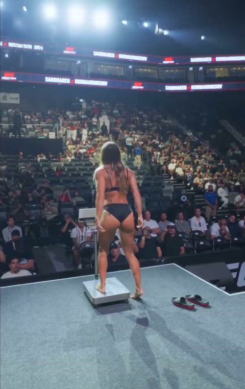 Mackenzie Dern’s beautiful body