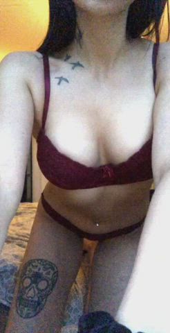 Tattoo Female Amateur gif